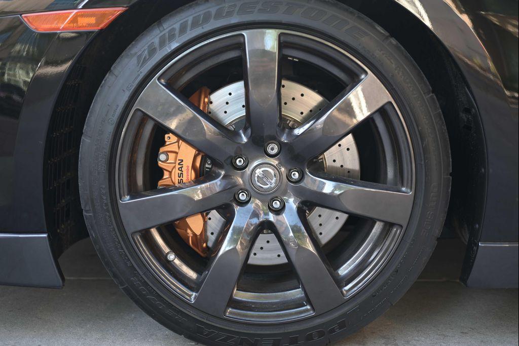 used 2010 Nissan GT-R car, priced at $109,888