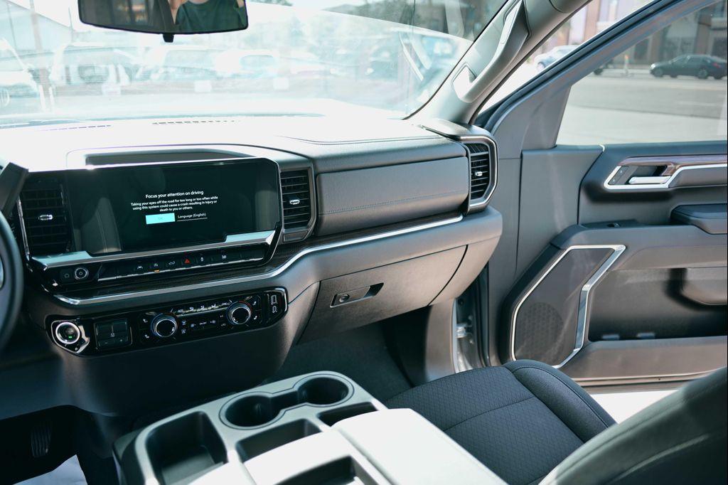 used 2025 Chevrolet Silverado 1500 car, priced at $48,888