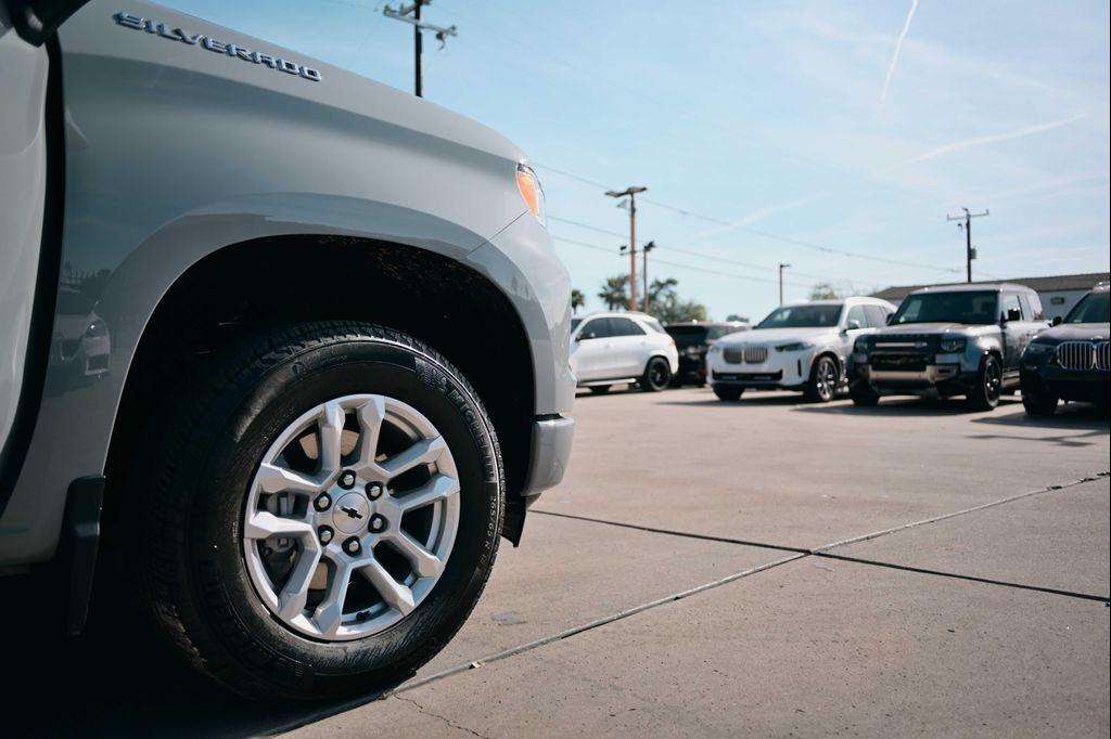 used 2025 Chevrolet Silverado 1500 car, priced at $48,888
