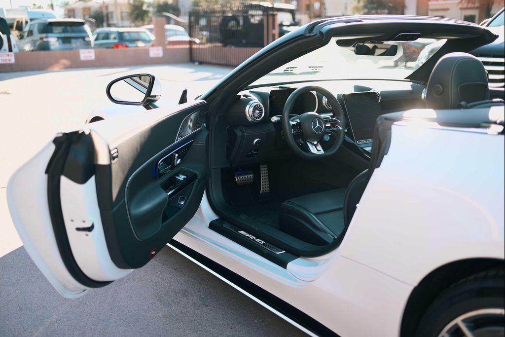 used 2024 Mercedes-Benz AMG SL 55 car, priced at $109,888