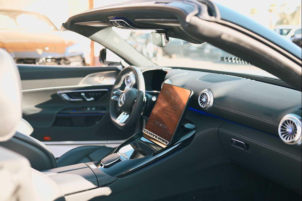 used 2024 Mercedes-Benz AMG SL 55 car, priced at $109,888