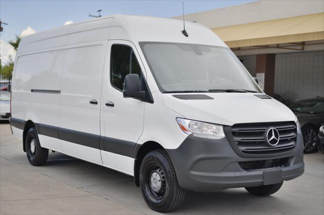 used 2020 Mercedes-Benz Sprinter 2500 car