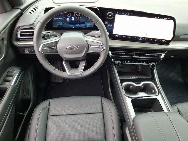 new 2026 Chevrolet Traverse car, priced at $44,875