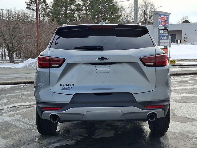 used 2024 Chevrolet Blazer car, priced at $25,811