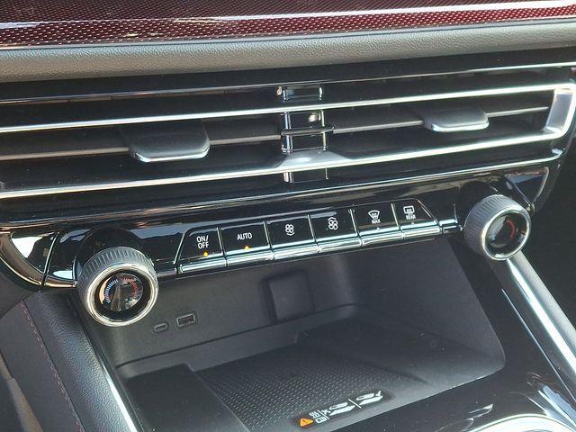 new 2026 Chevrolet Traverse car, priced at $56,345