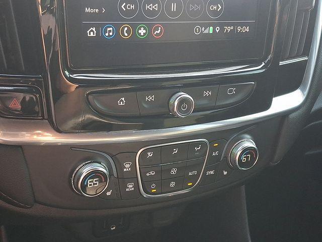 used 2023 Chevrolet Traverse car, priced at $27,991