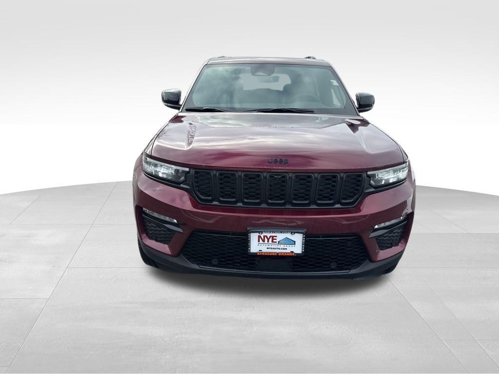 new 2025 Jeep Grand Cherokee car, priced at $53,185