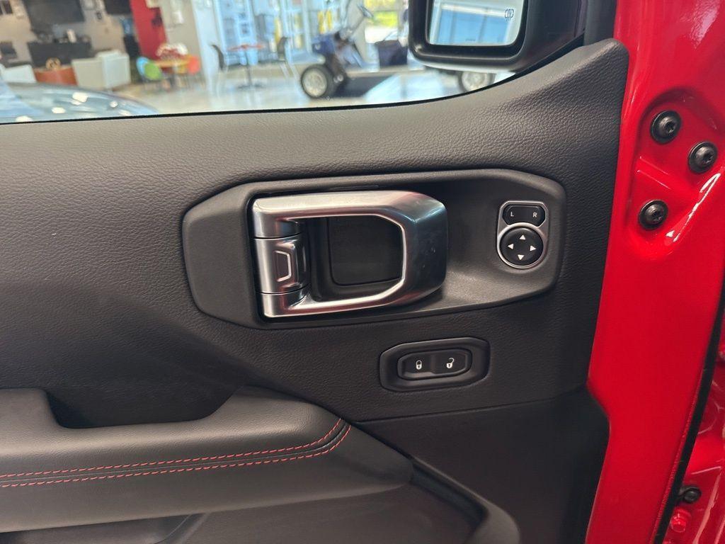 new 2025 Jeep Gladiator car, priced at $59,130