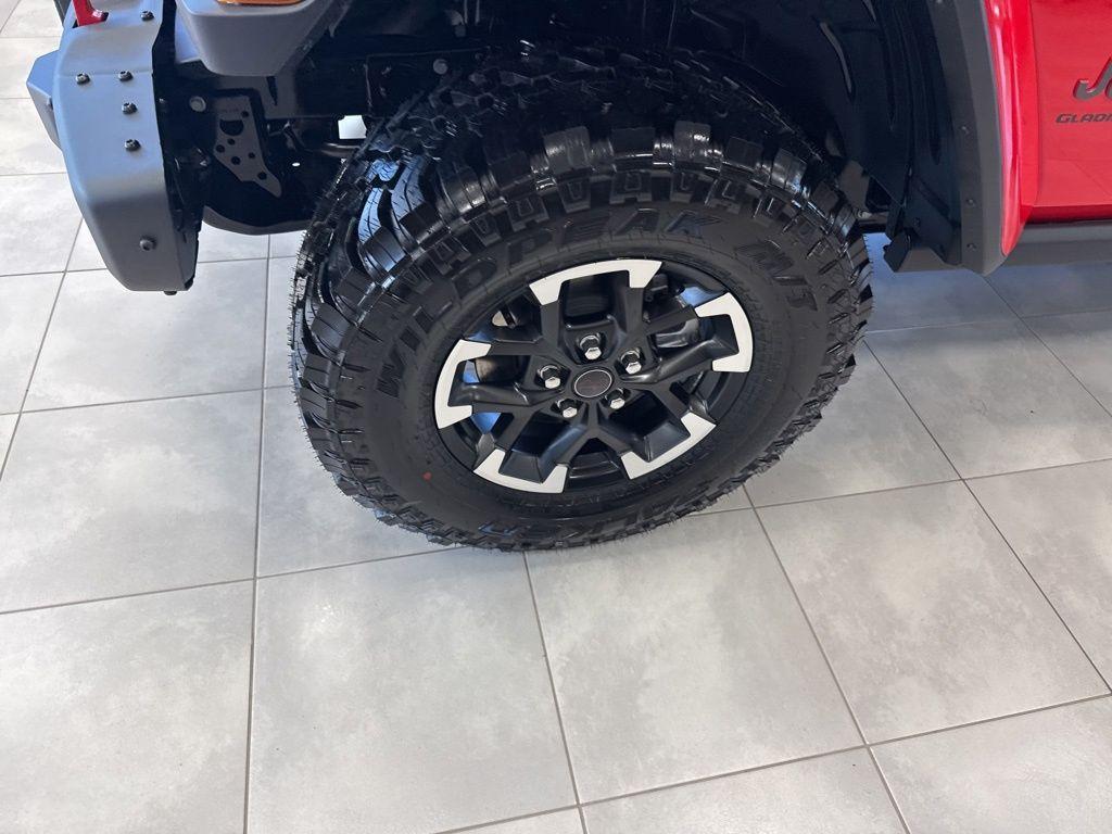 new 2025 Jeep Gladiator car, priced at $59,130