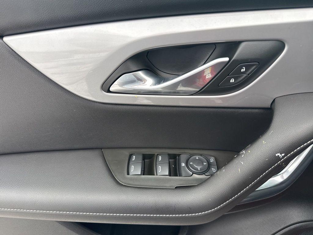 used 2023 Chevrolet Blazer car, priced at $27,295