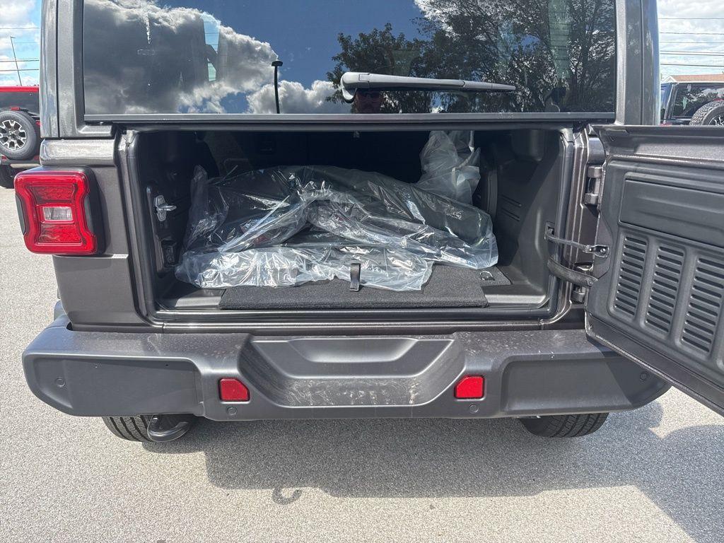 new 2025 Jeep Wrangler car, priced at $57,411