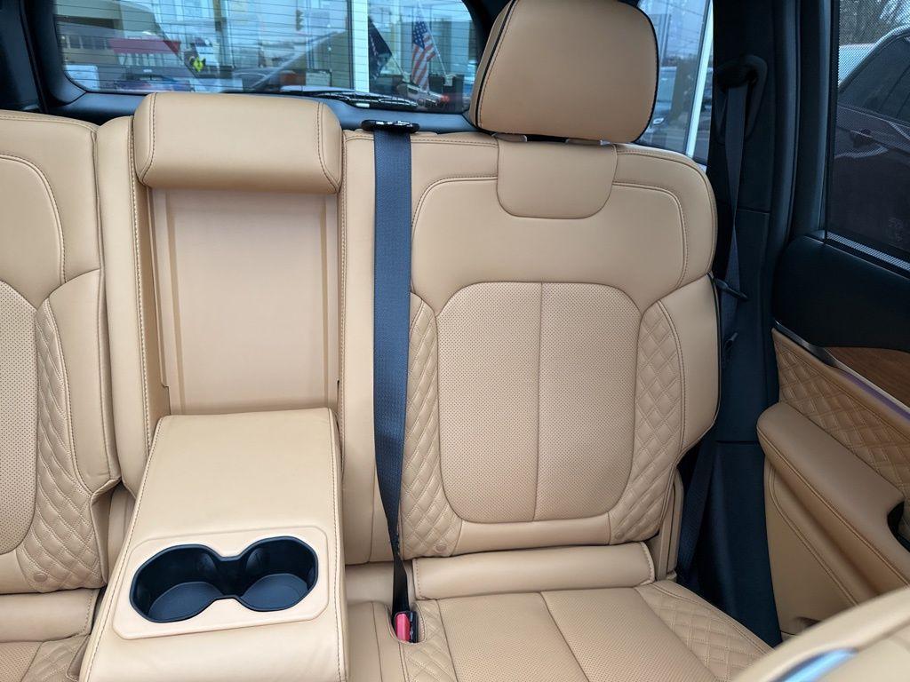 new 2025 Jeep Grand Cherokee car, priced at $66,955