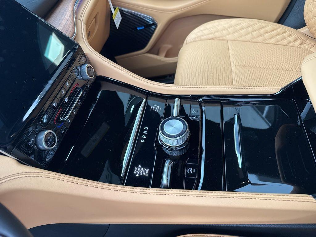 new 2025 Jeep Grand Cherokee car, priced at $66,955