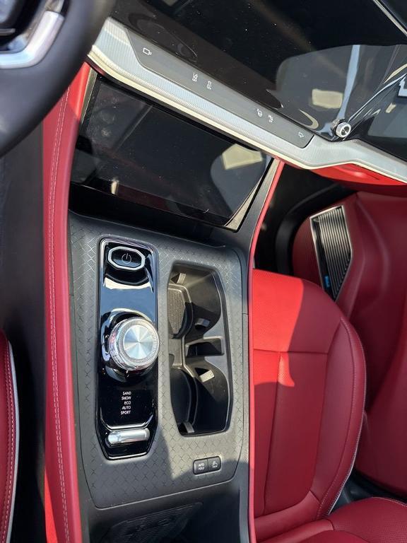 new 2025 Jeep Wagoneer S car, priced at $38,000