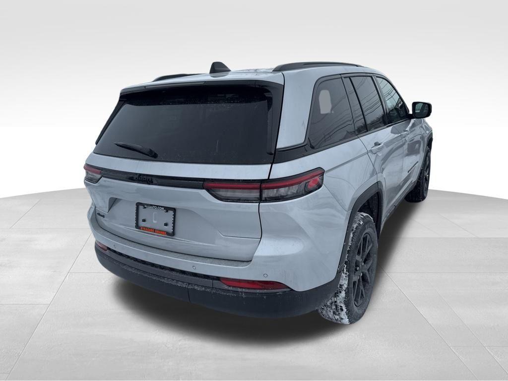 new 2026 Jeep Grand Cherokee car, priced at $48,302