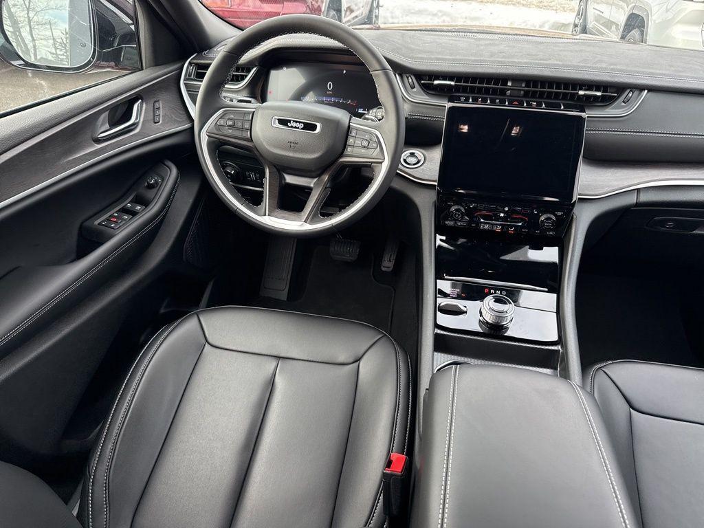 new 2026 Jeep Grand Cherokee car, priced at $48,253