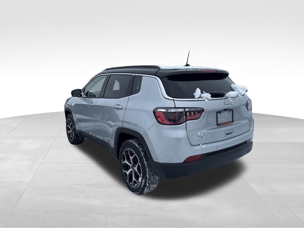 new 2026 Jeep Compass car, priced at $34,275