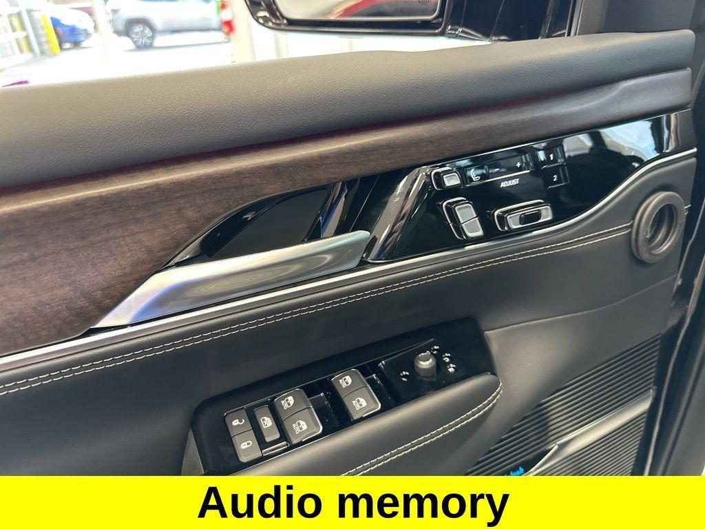 new 2024 Jeep Grand Wagoneer car, priced at $81,130