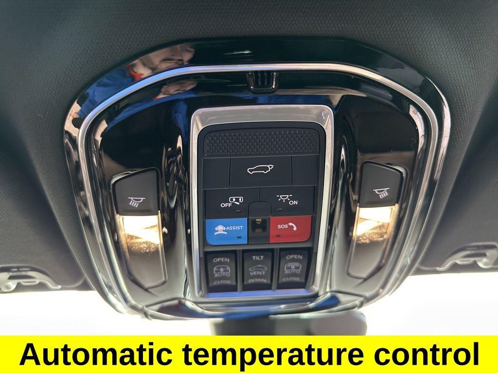 new 2024 Jeep Grand Wagoneer car, priced at $81,130