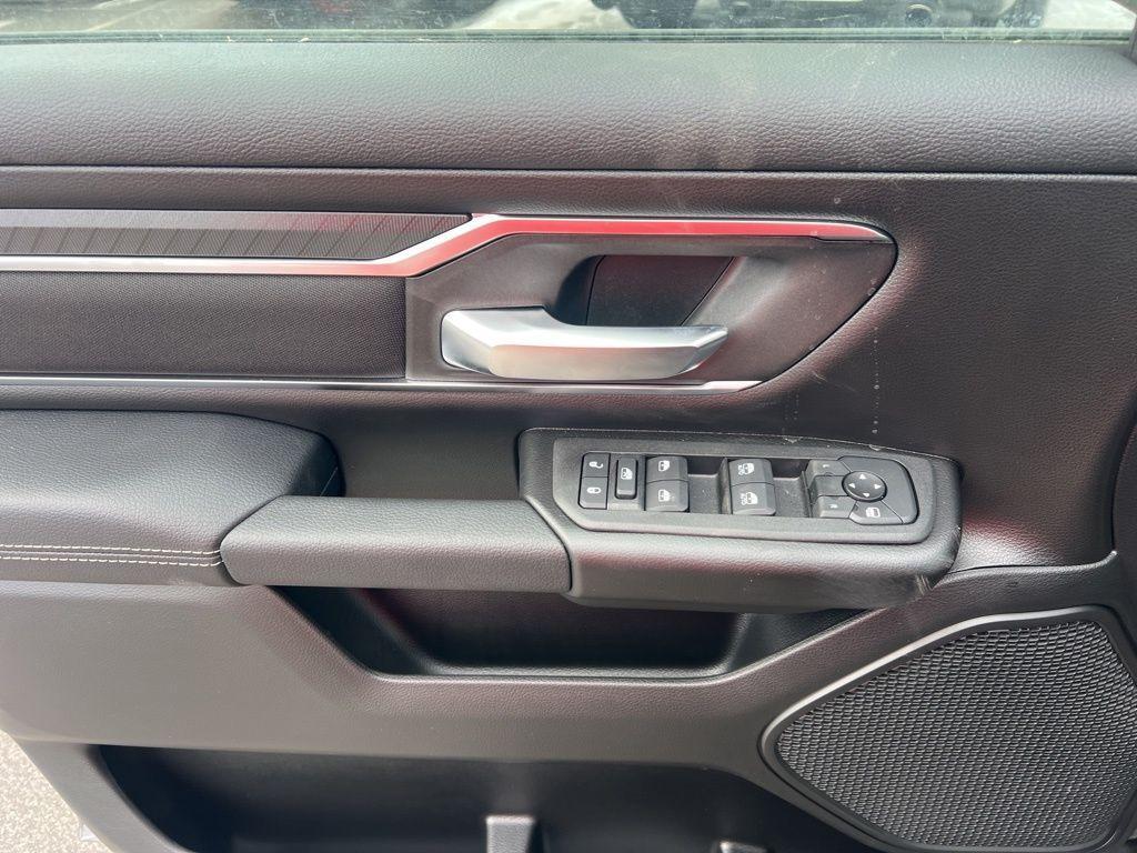 new 2025 Ram 1500 car, priced at $55,924