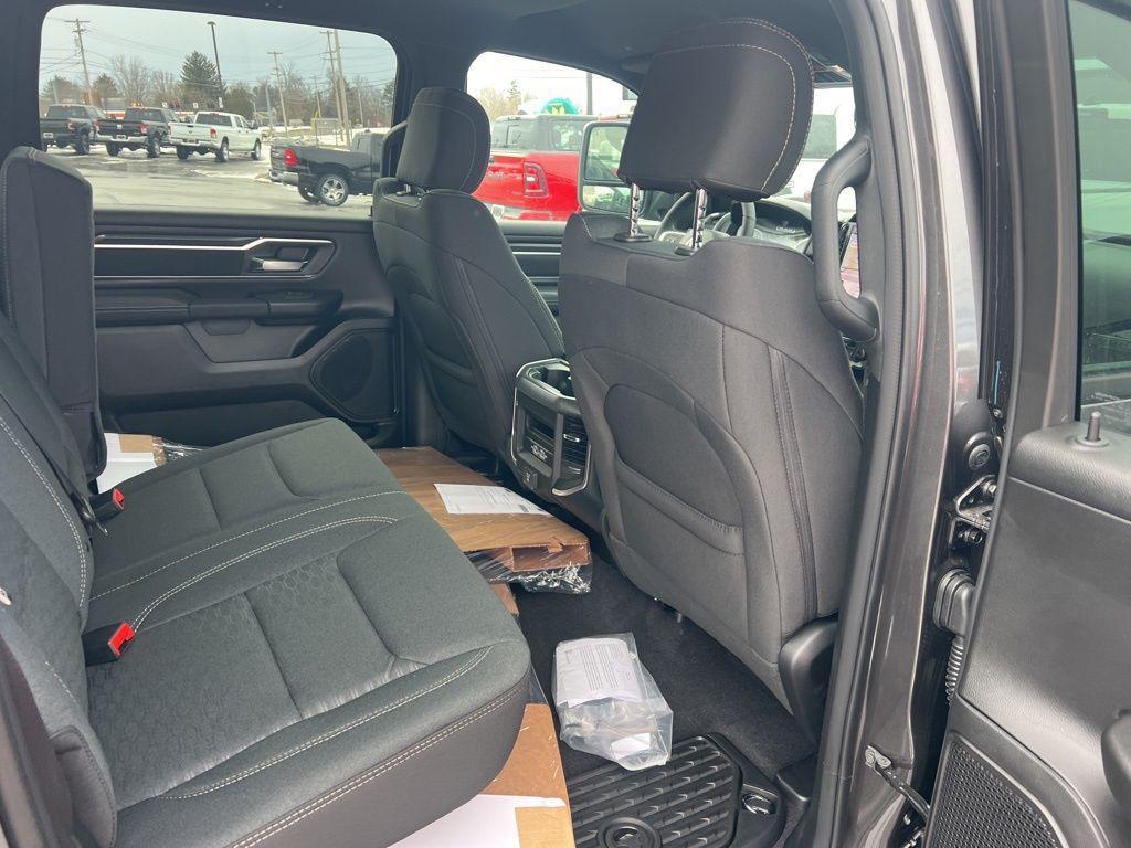 new 2025 Ram 1500 car, priced at $55,924