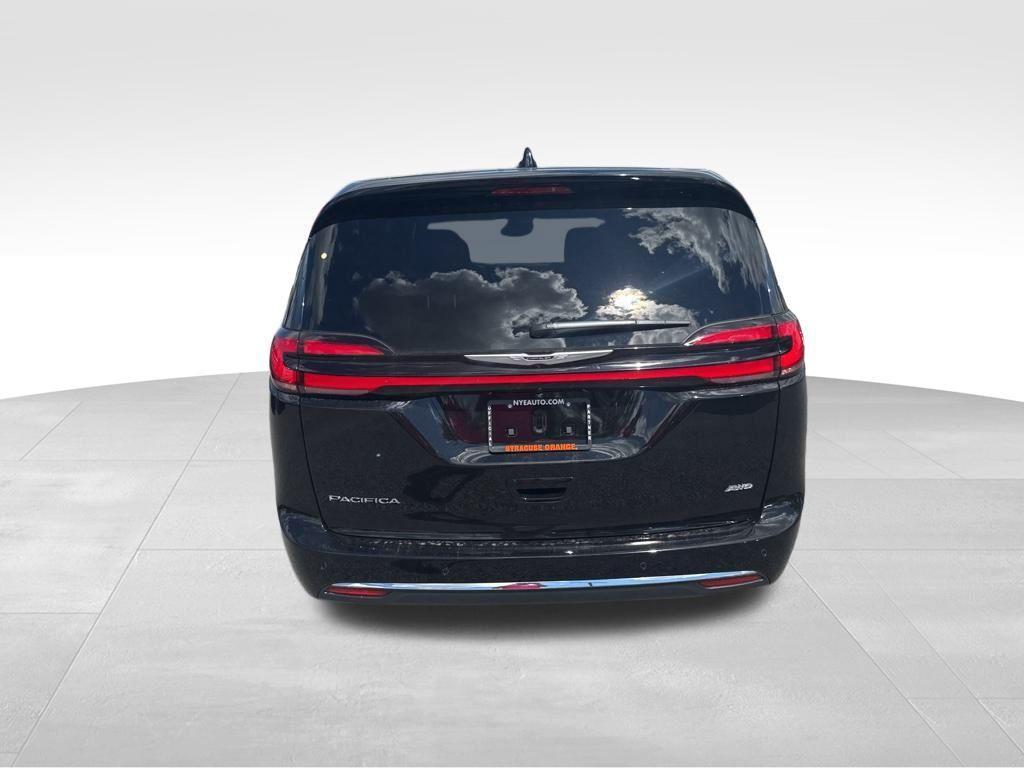 new 2026 Chrysler Pacifica car, priced at $44,827