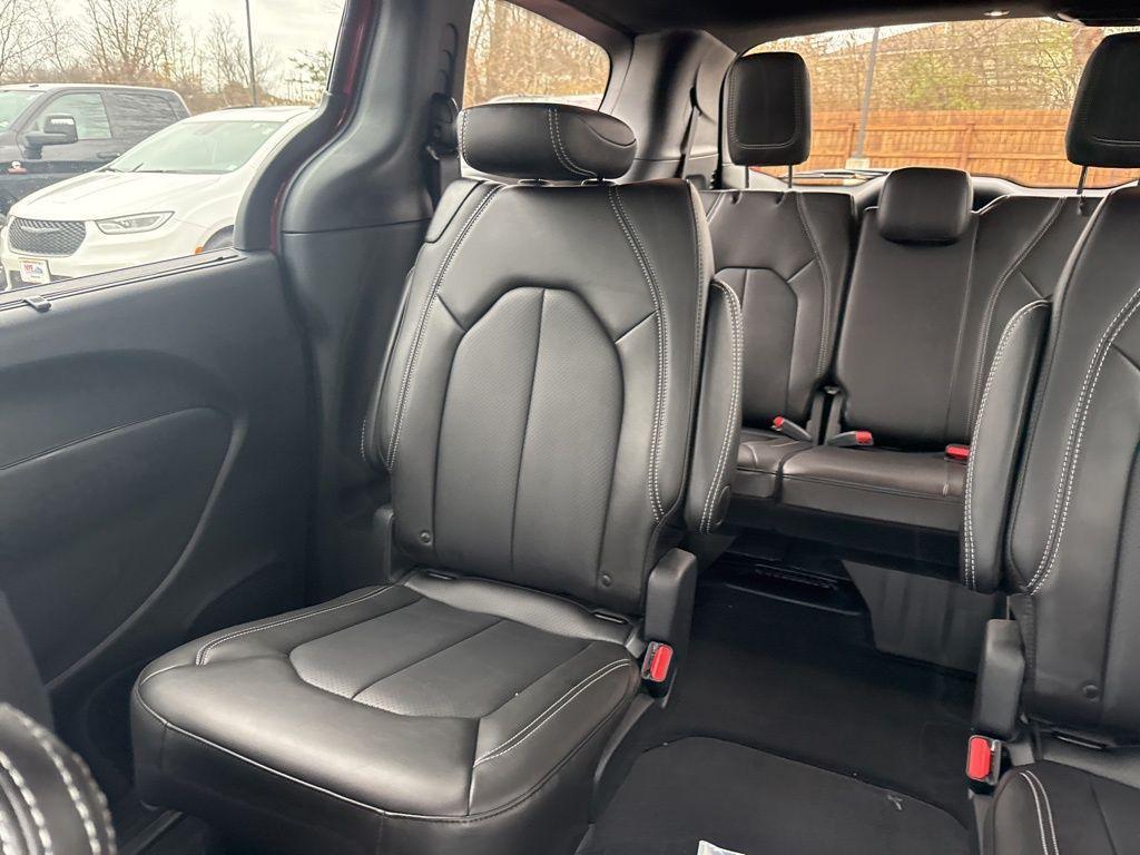 new 2026 Chrysler Pacifica car, priced at $48,172