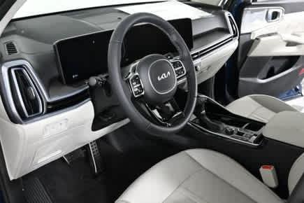 used 2025 Kia Sorento car, priced at $38,846