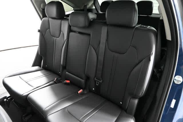 new 2026 Kia Sorento car, priced at $35,816