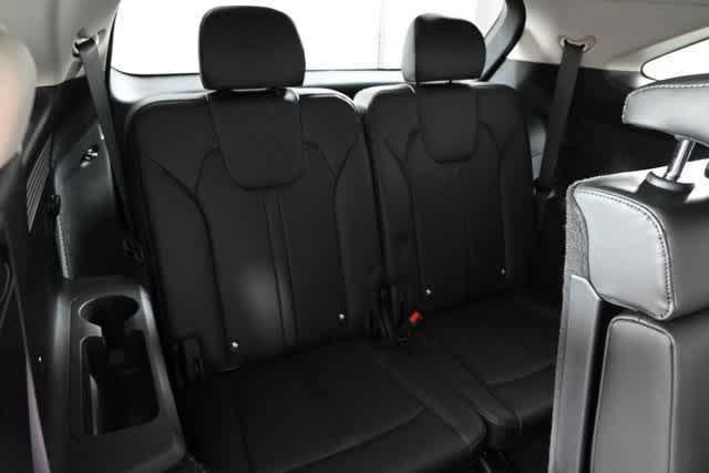 new 2026 Kia Sorento car, priced at $37,326