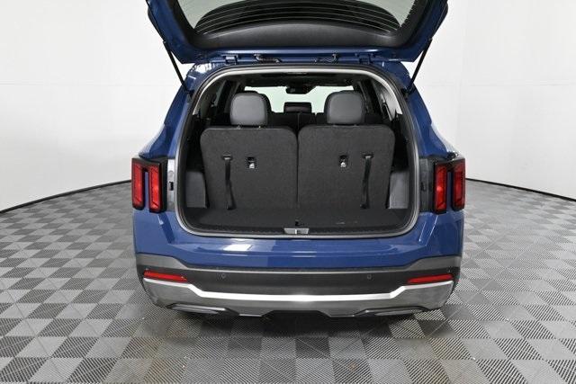 new 2026 Kia Sorento car, priced at $38,280
