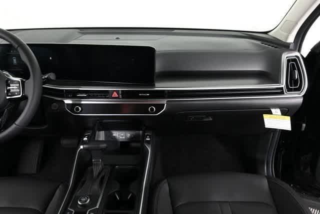 new 2026 Kia Sorento car, priced at $37,326