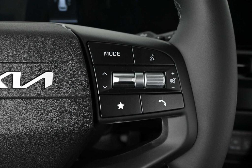 new 2026 Kia Sportage car, priced at $33,077
