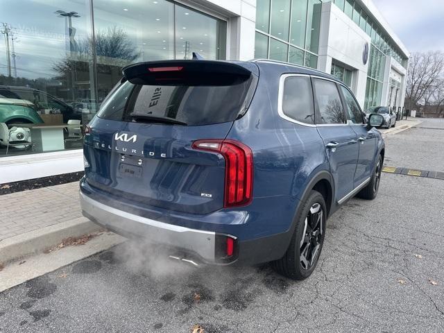 used 2023 Kia Telluride car, priced at $34,483