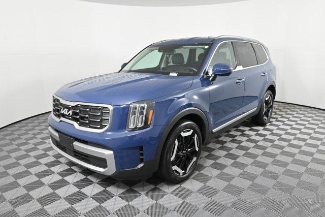 used 2023 Kia Telluride car, priced at $34,483