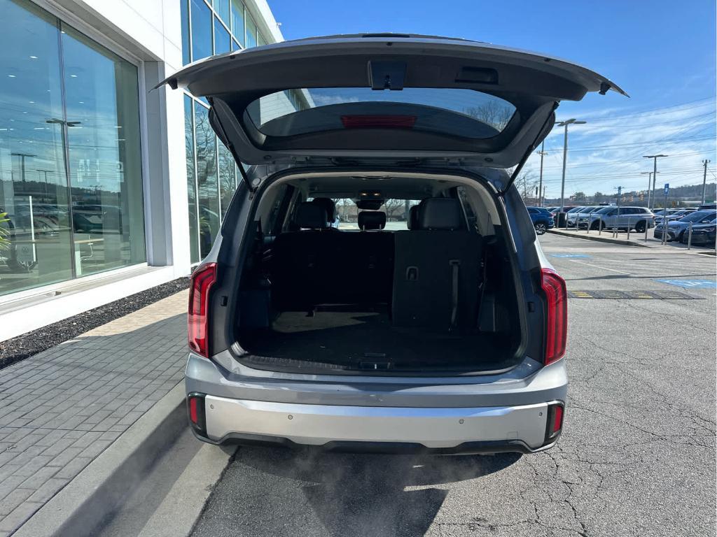 used 2023 Kia Telluride car, priced at $29,995