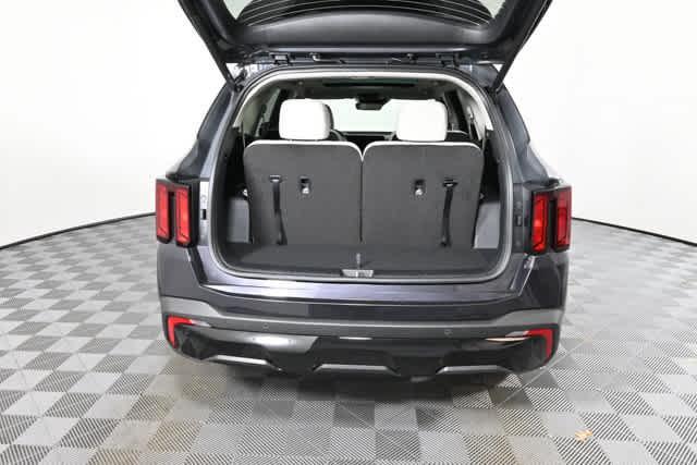new 2026 Kia Sorento car, priced at $43,560
