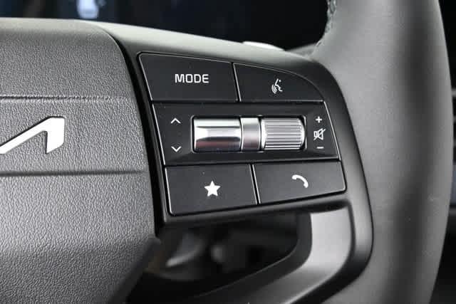 new 2026 Kia Sportage Hybrid car, priced at $32,427