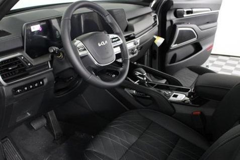 new 2025 Kia Telluride car, priced at $46,918