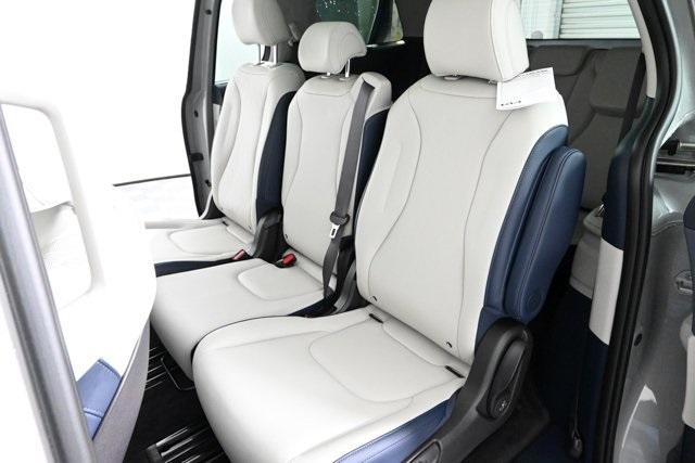 new 2026 Kia Carnival car, priced at $48,255