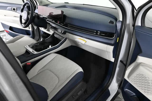 new 2026 Kia Carnival car, priced at $45,317