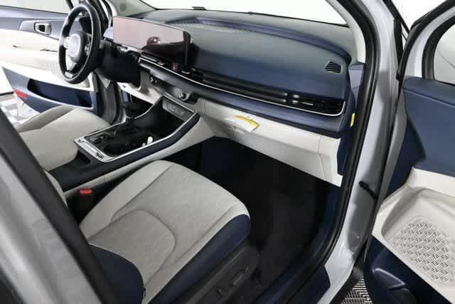 new 2026 Kia Carnival car, priced at $46,304