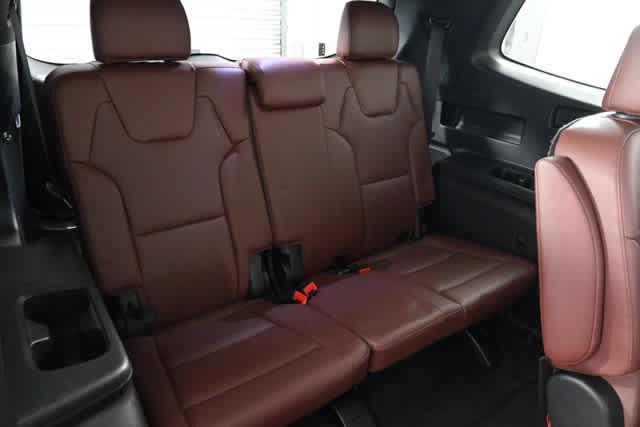 used 2023 Kia Telluride car, priced at $39,172