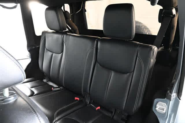 used 2014 Jeep Wrangler Unlimited car, priced at $15,996