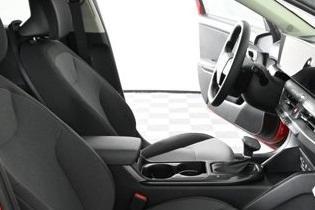 new 2025 Kia K4 car, priced at $22,625