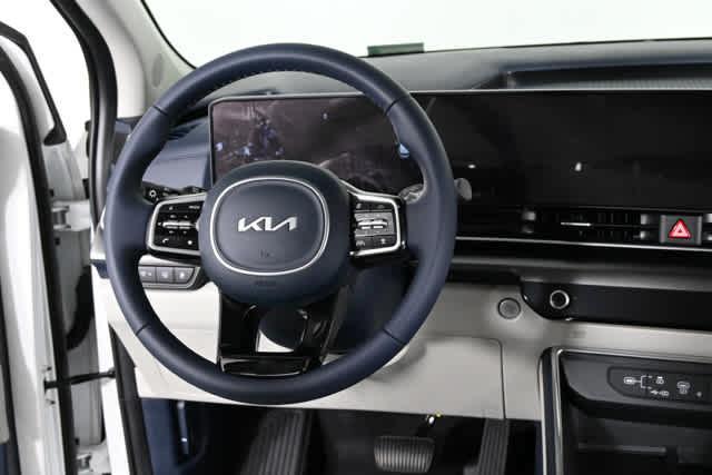new 2026 Kia Carnival Hybrid car, priced at $48,105