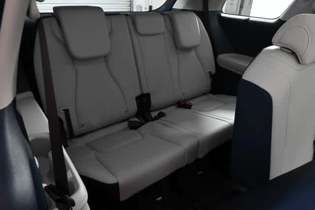 new 2026 Kia Carnival Hybrid car, priced at $48,105