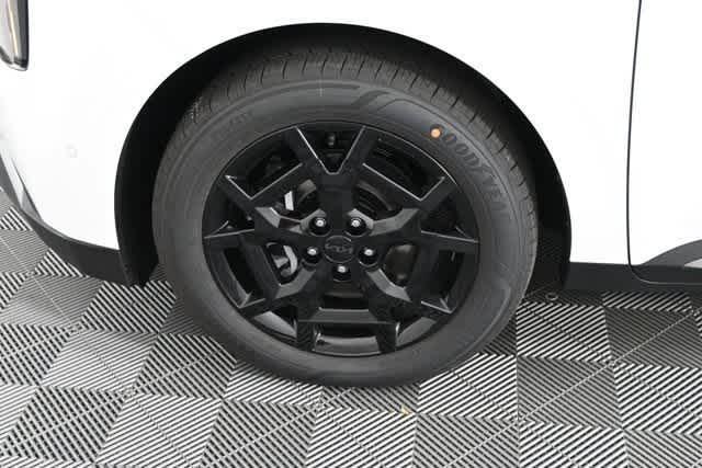 new 2026 Kia Carnival Hybrid car, priced at $49,115