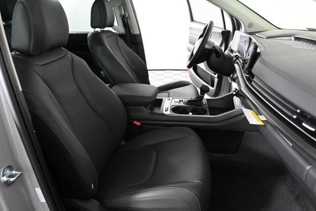 new 2026 Kia Carnival car, priced at $47,164