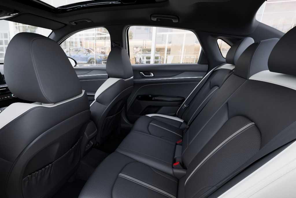 new 2026 Kia K5 car, priced at $33,111